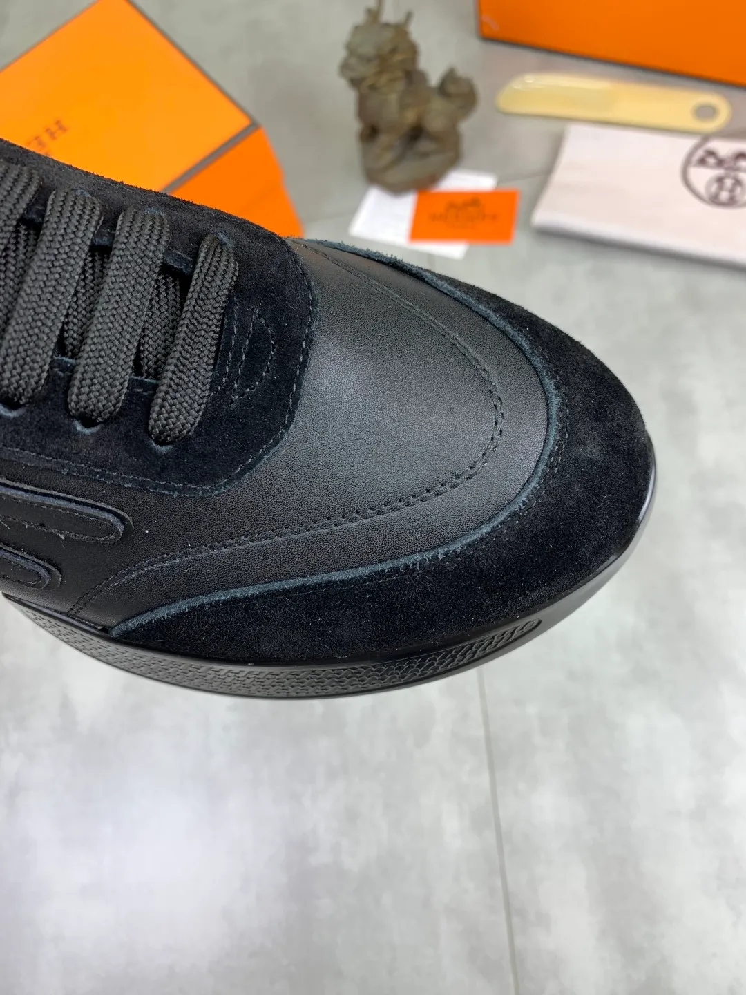 Men's shoes 💰P460 new style [HERMES] Hermès - High-end quality original order - Upper: 🔝 Napa calfskin, sewn brand 'H' totem - Inner: water-dyed cowhide - Outsole: ultra-light TPU foam; molded outsole - Ultra-high quality control·Fine workmanship: highlighted (high-end·luxury·grade) -Size: 38-44 (45 can be customized)·
